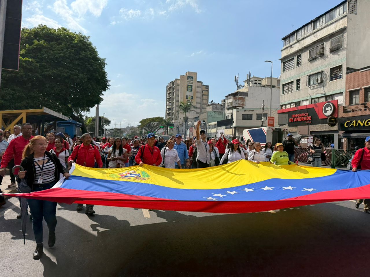 Marchan para exigir liberación de Nicolás Maduro y Cilia Flores secuestrados hace dos meses